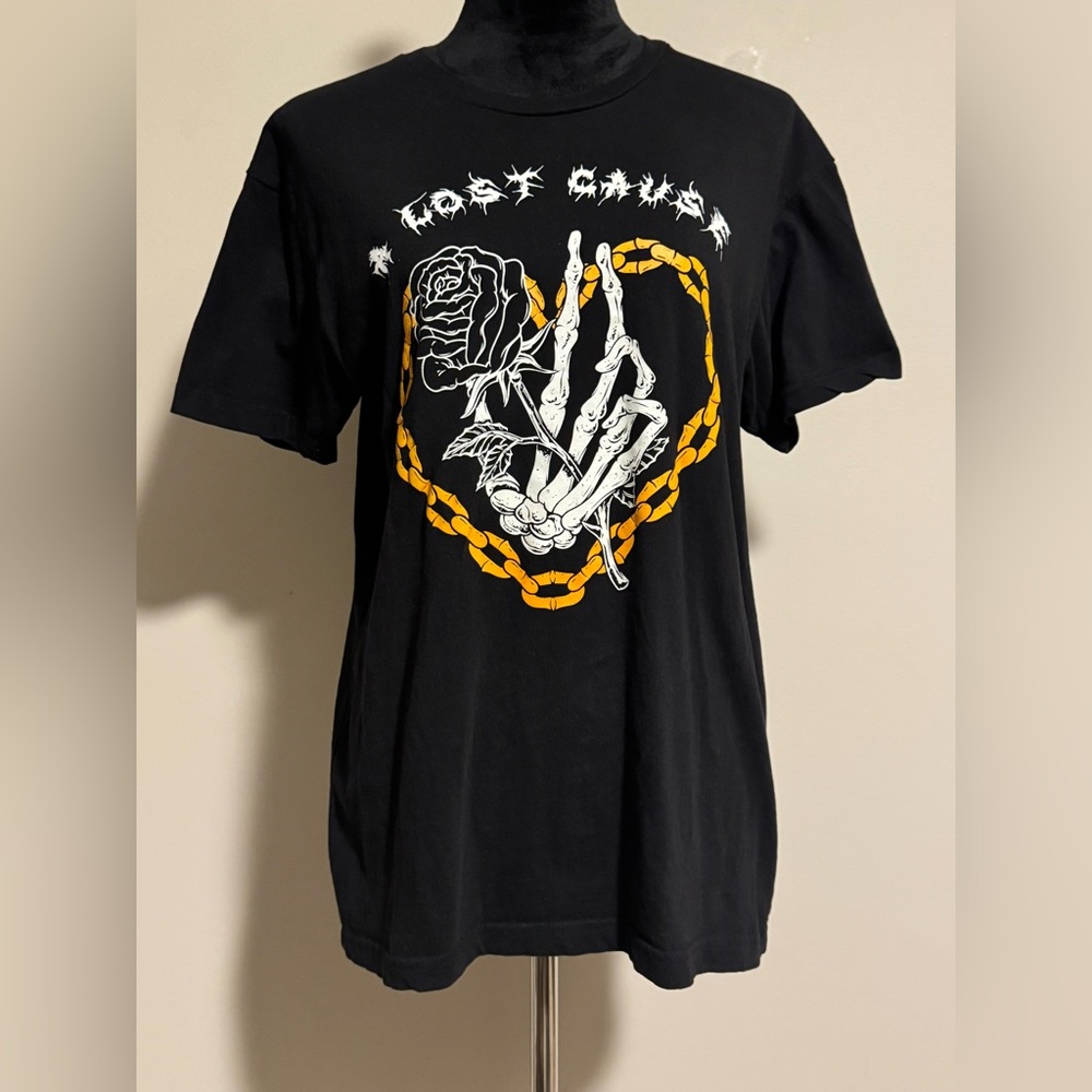 NWOT A Lost Cause Black and Yellow Graphic Chained Boyfriend Tee size medium
